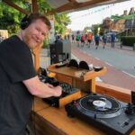 DJ